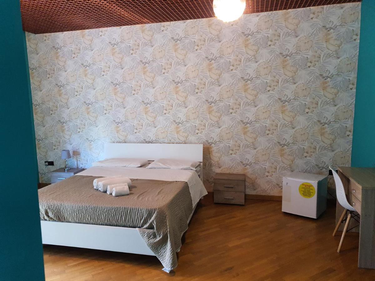 b b desy Bed & Breakfast Caserta Bagian luar foto