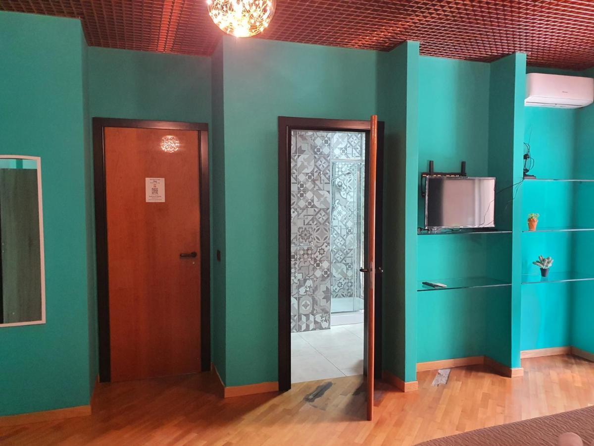 b b desy Bed & Breakfast Caserta Bagian luar foto